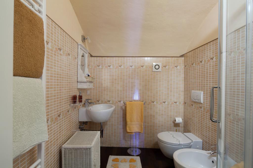 B&B La Pulce Dorata Mulazzo Exterior photo