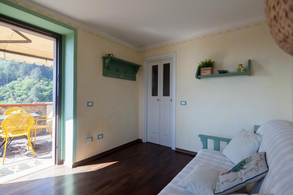 B&B La Pulce Dorata Mulazzo Exterior photo